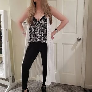 Express white sleeveless duster/cardigan M/L